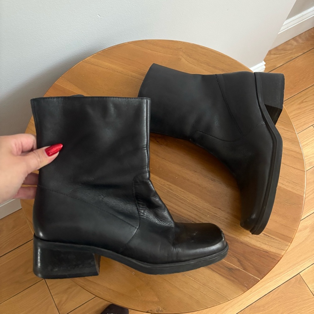 Vintage 90s Y2K Nine West square toe black leather boots size 6 carolyn bessette - Picture 3 of 11